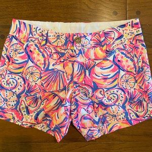 Lilly Pulitzer Callahan Short Size 4